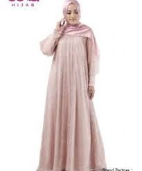 Gamis adalah pakaian muslimah (muslim wanita) dengan model baju berupa kain panjang dan longgar yang menutupi tubuh hingga. Gamis Elzatta Sarimbit Gamis Chic