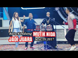 / katakanlah kebenaran meskipun itu pahit. Qul Lil Haqqa Walau Kaana Murran Variyaka Blog