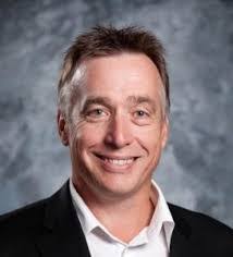 Wayne Davidson's Instagram, Twitter & Facebook