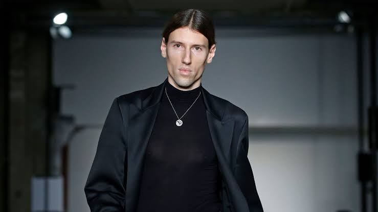 Ludovic de Saint Sernin experimentiert mit Sinnlichkeit und Sexualität | GQ  Germany