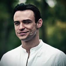 The Invitation Walter Deville Edits