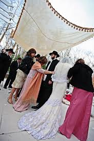 Hasidic Orthodox Jewish Wedding Ct Mazelmoments Com Jewish Wedding Jewish Marriage Orthodox Jewish
