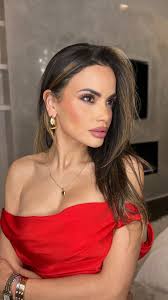 What happens when a New York cop steps into the spotlight? 🚔✨⁠, ⁠, Sam  Hubbard (@sammysep) a 15-year NYPD officer turned Netflix face