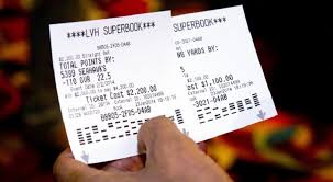 Super bowl 2022 betting odds. How To Bet Football Point Spread Money Line And Over Under Odds