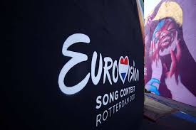 Євробачення 2021 скоро стартує в роттердамі, а поки що учасники показують свої номери на репетиціях. Uipv0elma P Bm