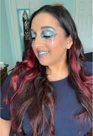 Summer Makeup Tutorial Featuring Blue Eyeshadow