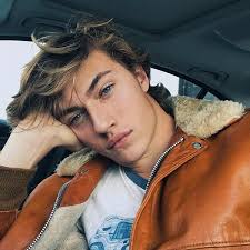 Designer Clothes, Shoes & Bags for Women