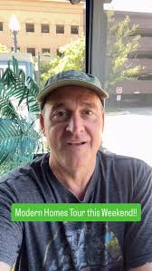 Modern House of the Day: This spectacular ranch in Winnetka, Illinois was  designed by one of my favorite Chicago-area architects, Don Erickson. At  nearly 5,000sf, this Mid-Mod-Med home has some truly amazing