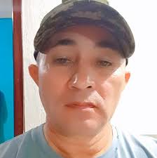 Cesar Moya Alarcón en personas