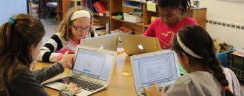 Nich bukunya, kemarenan saya udah nyatet, kataku. 7 Peraturan Sekolah Unik Dan Aneh Di Luar Negeri Blog Unik