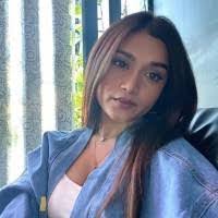 Sonia Stern's Instagram, Twitter & Facebook