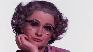 Kiri Pritchard-McLean: Welsh comic wins Aherne award