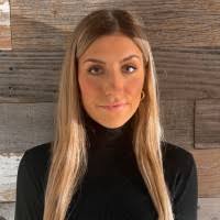 Sydney Kuhn's Instagram, Twitter & Facebook