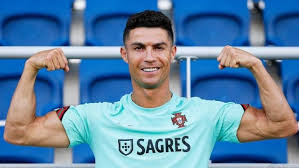 Биография футболиста криштиану роналду (cristiano ronaldo), фотографии из детства, молодости, ранних лет. Krishtianu Ronaldu Pokazal Foto V Saune Sport Ekspress