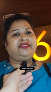 After announcing break up with Varun Sood; Divya says, ' Dare anyone say  anything about Varun Sood's character' . . . . . . . . . . . . .  #divyaagarwal #