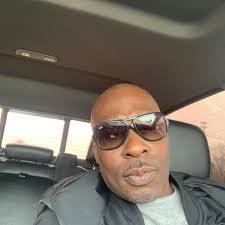 Robert Arbaugh's Instagram, Twitter & Facebook