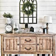 That Table Megan Tinyfarmhousetouches Sure Knows How To Put Together A Gorgeous Room Scale Clo Home Decor Sideboard Decor Dining Room Country House Decor