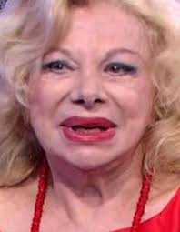 L'età sembra essere solo un numero per sandra milo, 86 anni già compiuti solo all'anagrafe. Io E Te Sandra Milo Fa Una Confessione Intima Sul Suo Fidanzato Lanostratv