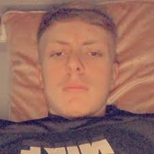 Kyle Box (@KyleBoxy)