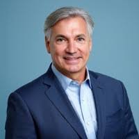 Laura Conover's Instagram, Twitter & Facebook