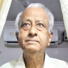 That's me in deep intellectual conversation with Ben Franklin😀