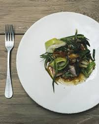 Cibo Le Restaurant D Angelo Ferrigno A Dijon Framboise Capucine Bon Repas Cuisine Locale Gastronomie