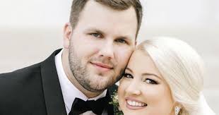 Rowe and Swindle wed