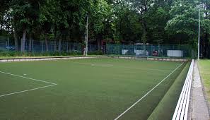 Üblicherweise sind verkleinerungen des spielfeldes auf die vorgeschriebene größe vor internationalen spielen für die. Soccer Court Kleinspielfeld Mit Kunstrasen Sportstattenrechner