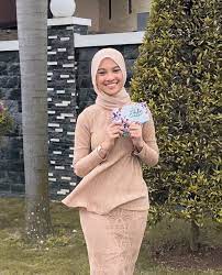 Pin On Awek Tudung