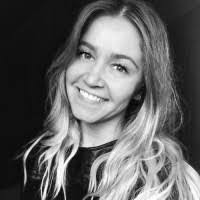 Judith Oster's Instagram, Twitter & Facebook