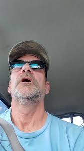 Bruce Ladue's Instagram, Twitter & Facebook