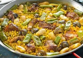 Paella de marisco giovanni ci spiega come preparare uno dei piatti più famosi e gustosi della cucina spagnola 😋❤🇪🇸 leggi qui la ricetta Paella Valenciana La Ricetta Autentica Di Valencia Ricette Della Nonna