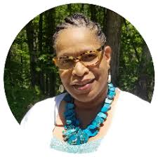 Regina Stclair's Instagram, Twitter & Facebook