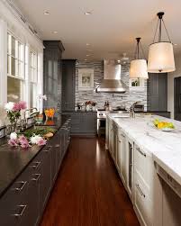 Jan 24, 2019 suzanna scott photography. 2 Tone Kitchen Cabinets With Black Countertops Novocom Top