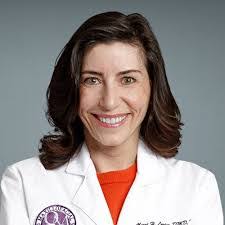 Marci Levine's Instagram, Twitter & Facebook