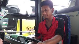 Untuk mengurangi resiko perpindahan virus. Mudik Dilarang Sopir Kernet Bus Di Tegal Menjerit Lebaran Nganggur Lagi Suara Jateng