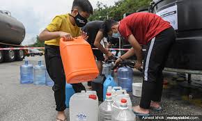 Gangguan bekalan air selangor dan kuala lumpur 2020 ialah krisis bekalan air yang berlaku pada 3 september 2020, berpunca daripada pencemaran bau daripada kilang haram yang menyebabkan lebih daripada 1 juta penduduk di. Malaysiakini Gangguan Air Lagi Di Selangor Lebih 1 200 Kawasan Terjejas