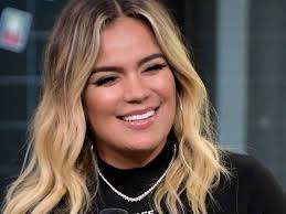 Anuel aa and karol g have been the victims of a robbery. Karol G Surprises And Goes To Matrix With A New Model