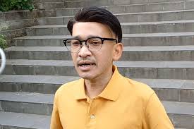 Sarwendah Beri Kado Ulang Tahun Istimewa kepada Ruben Onsu