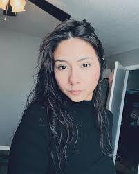 Amelia Ann's Instagram, Twitter & Facebook