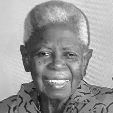 Lana Newton's Instagram, Twitter & Facebook