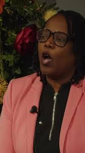 Sasha Rowe's Instagram, Twitter & Facebook