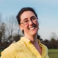 30+ "Helen Calvert" profiles