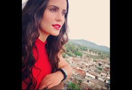 Nicky jam, estrella del reggaeton, comparte su lucha para salir de las drogas y su camino al éxito internacional en esta serie basada en su historia. Ana Lucia Dominguez Muy Sensual Encarna A Rosa En Nicky Jam El Ganador Rcn Radio