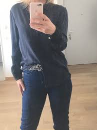 Shop over 310 top the kooples women's tops and earn cash back from retailers such as bloomingdale's, gilt, and rue la la and others such as selfridges and vestiaire collective all in one place. Chemise Femme The Kooples En Soie Bleu Marine Vinted