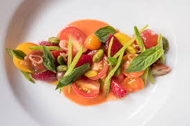 Hours may change under current circumstances Le Coucou Is The Cavernous Comfortable French Restaurant Nyc Deserves Eater Ny