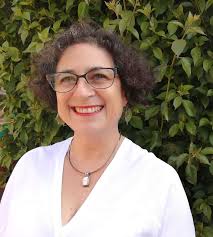 Pensando en ser científica? Curiosidad, perseverancia, objetivos claros y  excelente manejo del ingles, son clave dicen las investigadoras en Chile