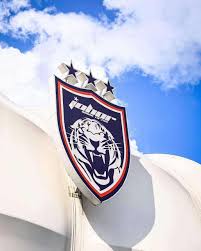 Ini merupakan tahap tertinggi bola sepak di Asia, di mana 'awareness' dan  'decision-making' para pemain adalah sangat penting. Anda tidak boleh  melakukan kesilapan. Kami dibolosi awal melalui sepakan penalti dan sepakan  percuma,