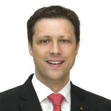 Es más simple y fácil de usar. Markus Funder Leiter Gewerbliches Kompetenz Center Santander Consumer Bank Ag Xing