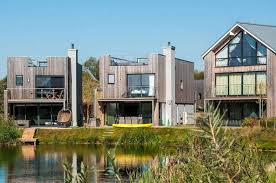 Residential gun dog training with log cabins and 20 acres of specially designed training land. 10 Best Cottages In The Cotswolds With Hot Tubs For 2021 The Wanderlust Within